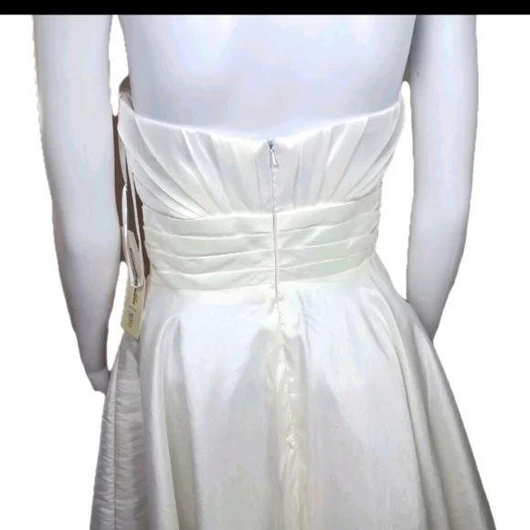Cinderella Strapless Formal Dress Sz Small - Picture 5 of 10